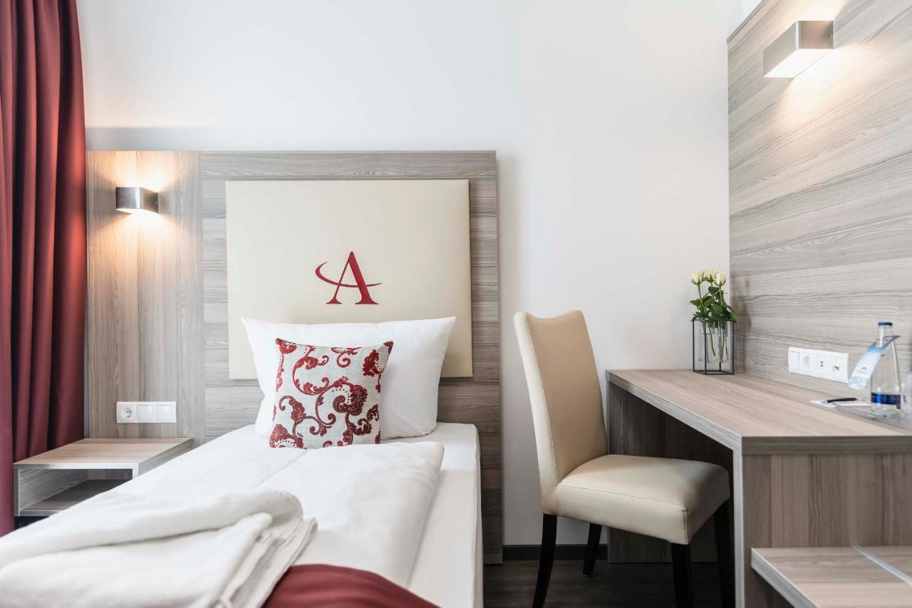 Abasto Hotel Muenchen Feldmoching Zewnętrze zdjęcie