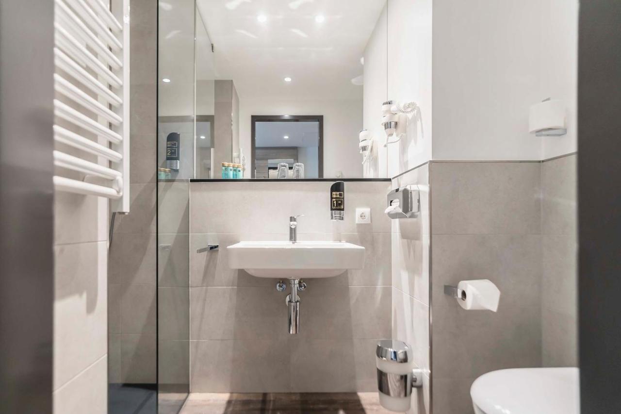 Abasto Hotel Muenchen Feldmoching Zewnętrze zdjęcie